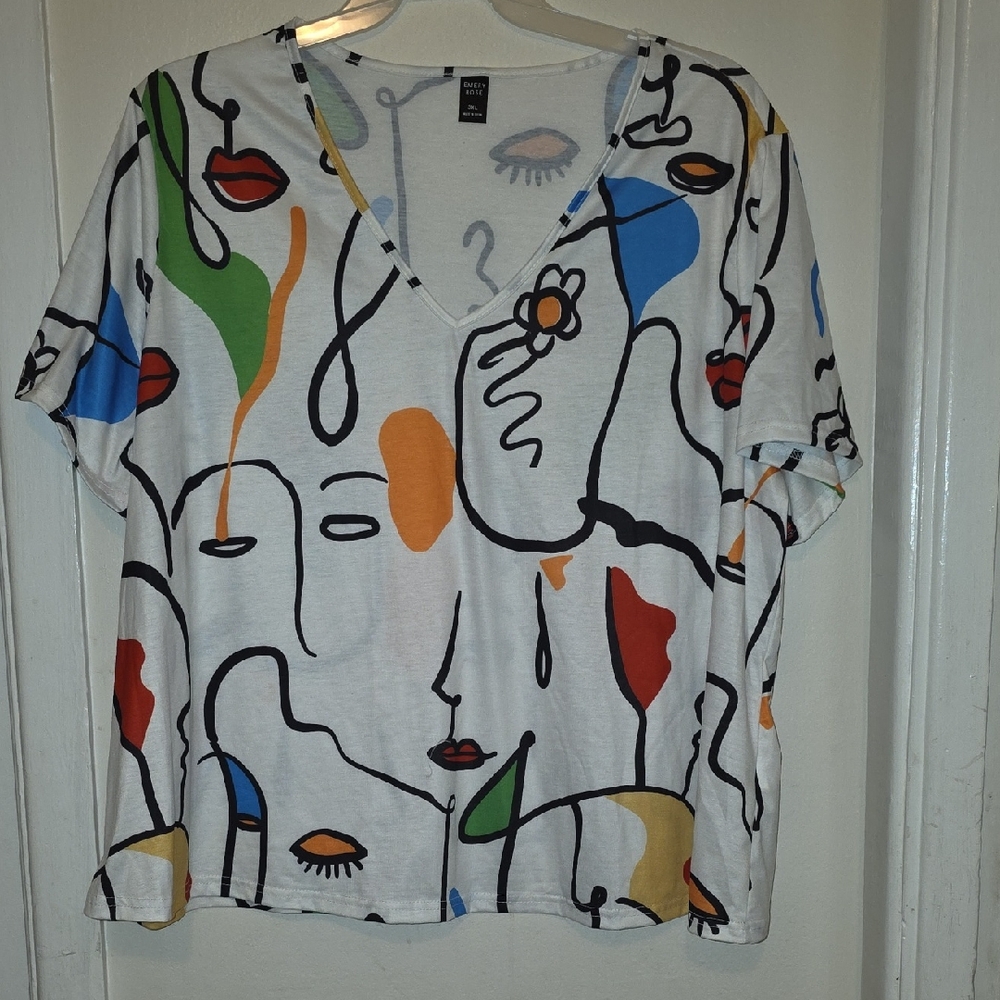 Artistic V-Neck Short Sleeve Top